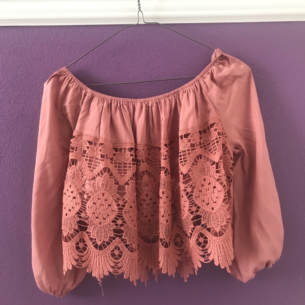 LA Hearts Off the Shoulder Crop Top
